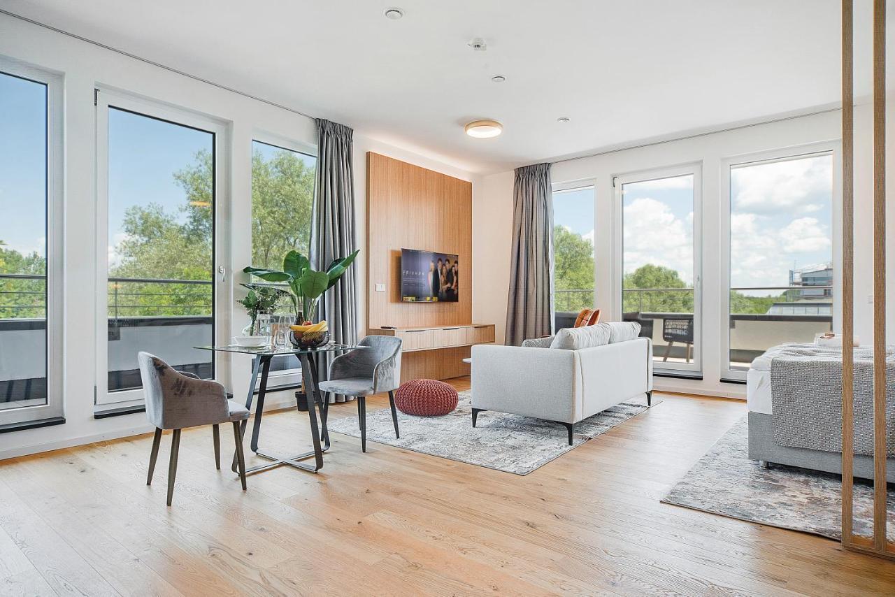 Bright: Rosenheim Aicherpark Bagian luar foto